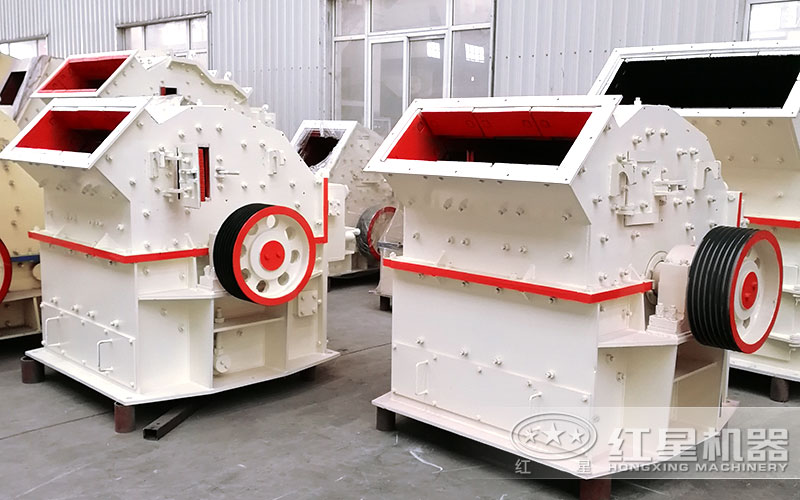 細(xì)碎機(jī)生產(chǎn)能力5-260噸/時(shí) 細(xì)碎機(jī)生產(chǎn)能力5-260噸/時(shí)